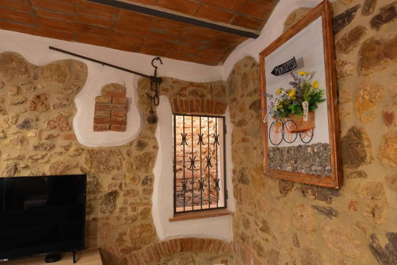 Le Logge Casa Vacanze Montepescali Exterior photo