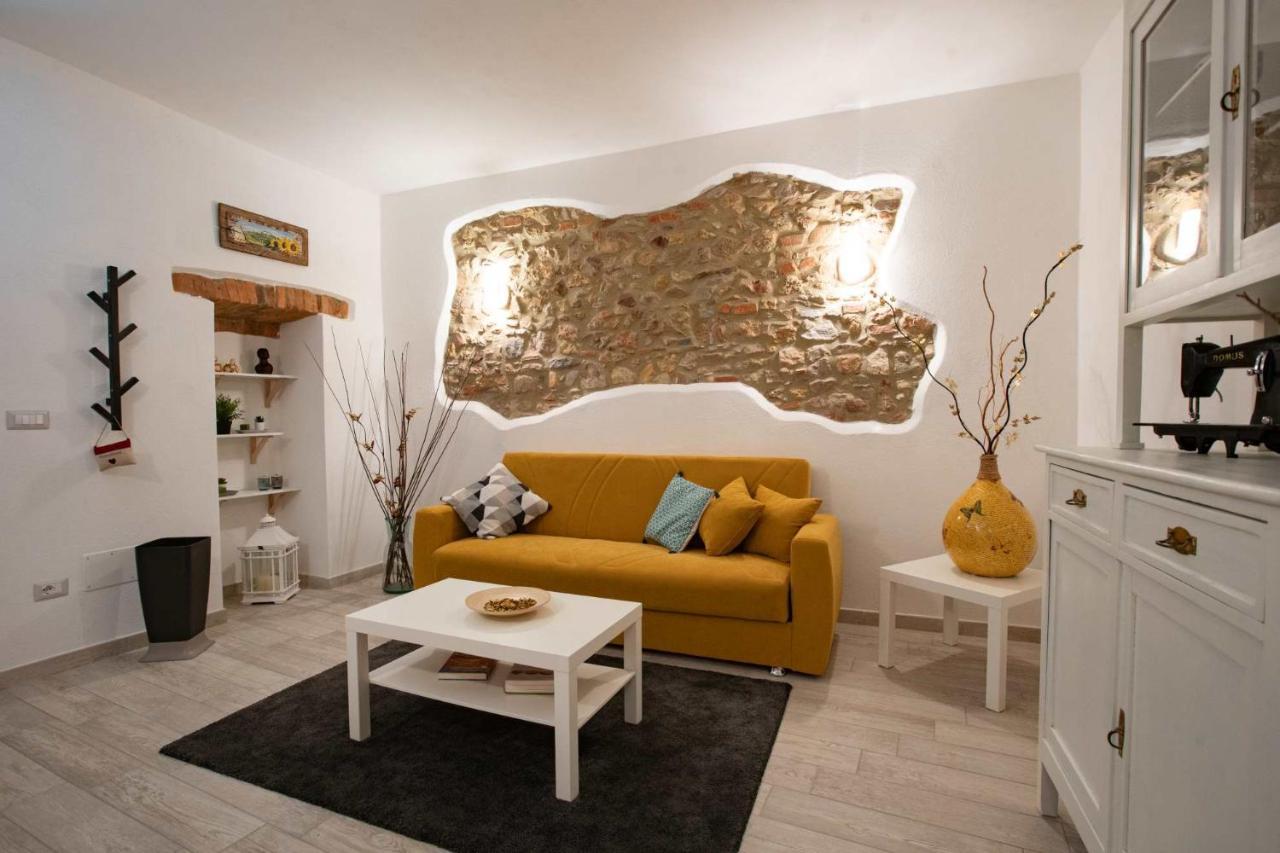 Le Logge Casa Vacanze Montepescali Exterior photo