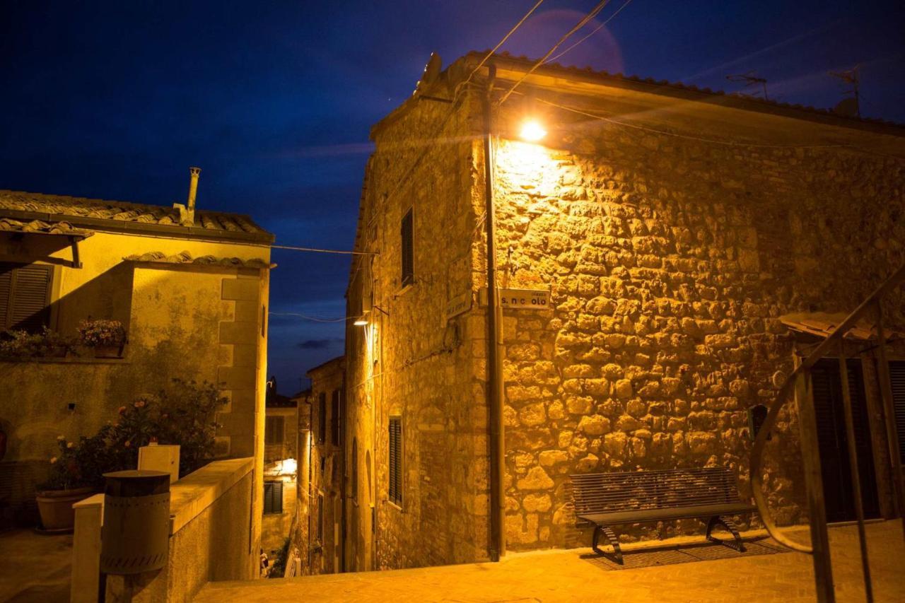 Le Logge Casa Vacanze Montepescali Exterior photo